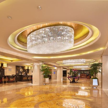 Shenzhen Baolilai International Hotel Exterior photo